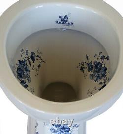 TRTC Floral Blue & White Close Coupled Toilet Traditional Victorian Edwardian
